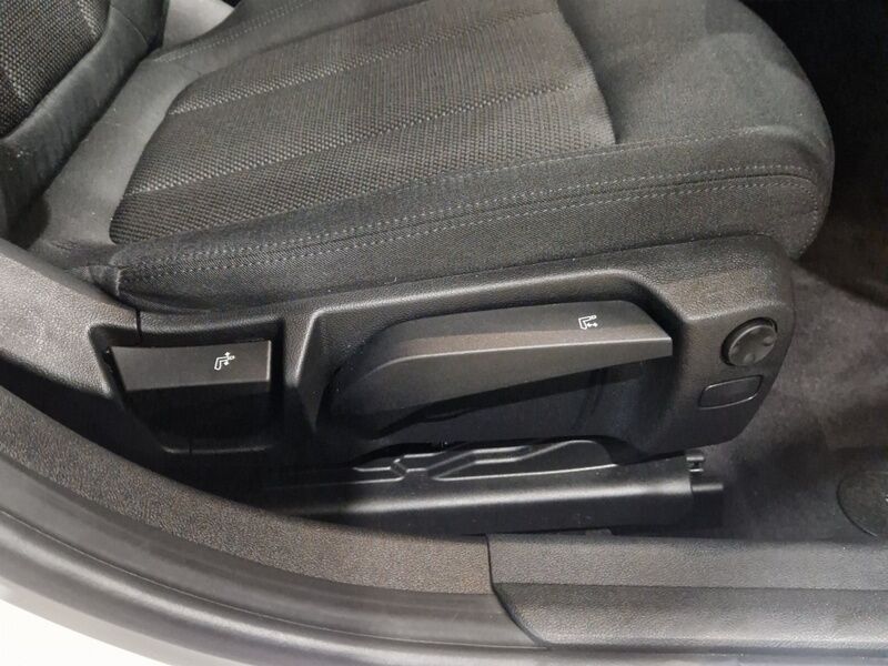 More views of BMW 3-Series