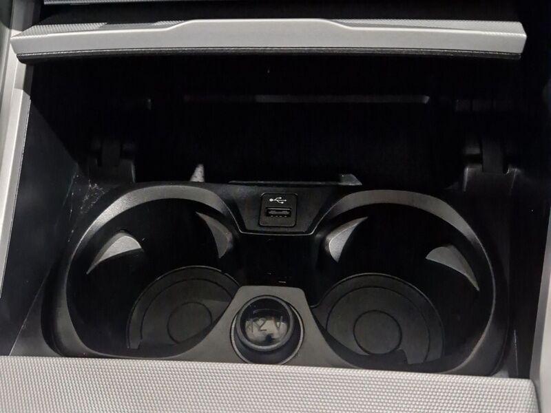 More views of BMW 3-Series