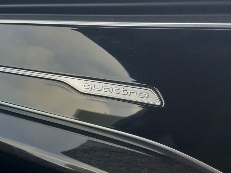 More views of Audi Q7