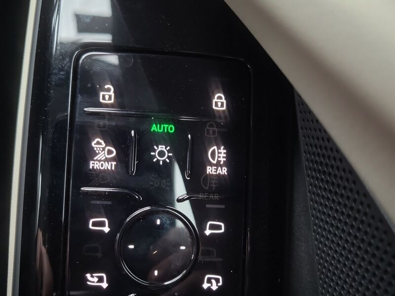 More views of Audi A6 Sportback e-tron