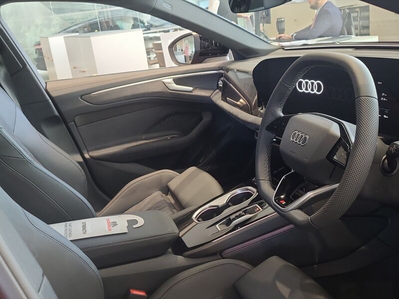 More views of Audi A6