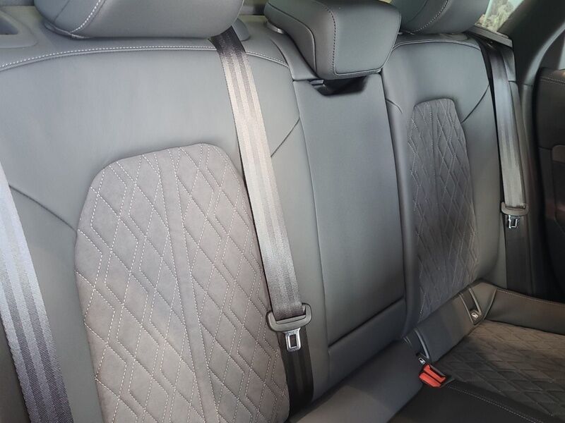 More views of Audi A6