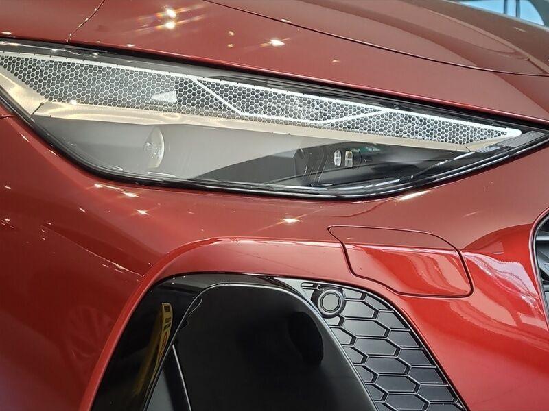 More views of Audi A6