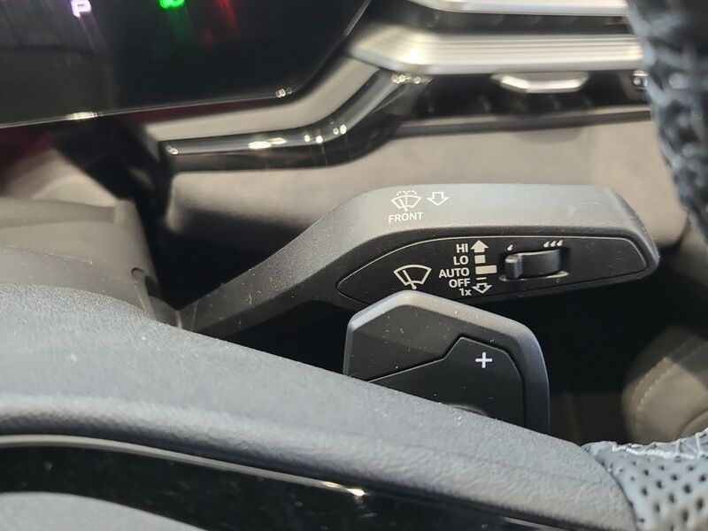 More views of Audi A6