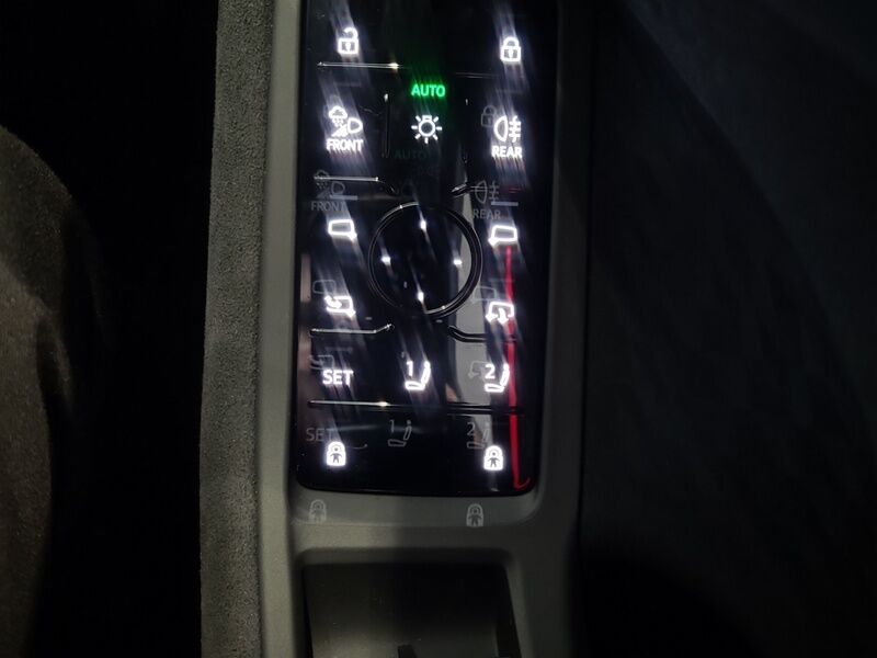 More views of Audi A6