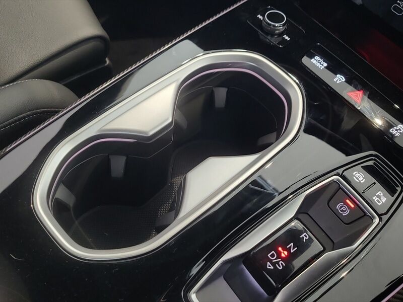 More views of Audi A6