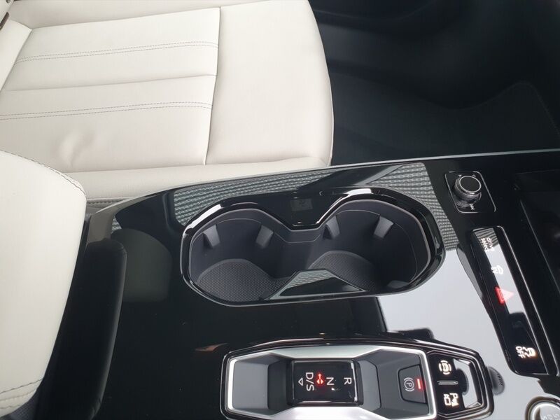 More views of Audi A5