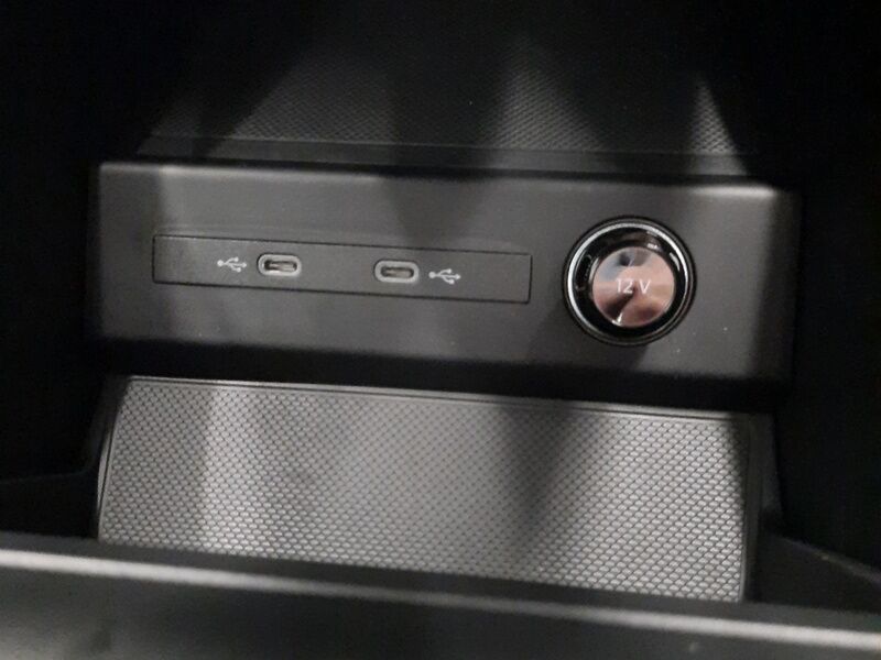 More views of Audi Q4 e-tron