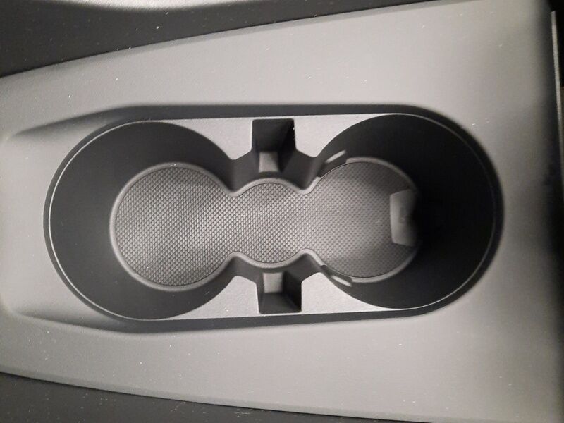 More views of Audi Q4 e-tron