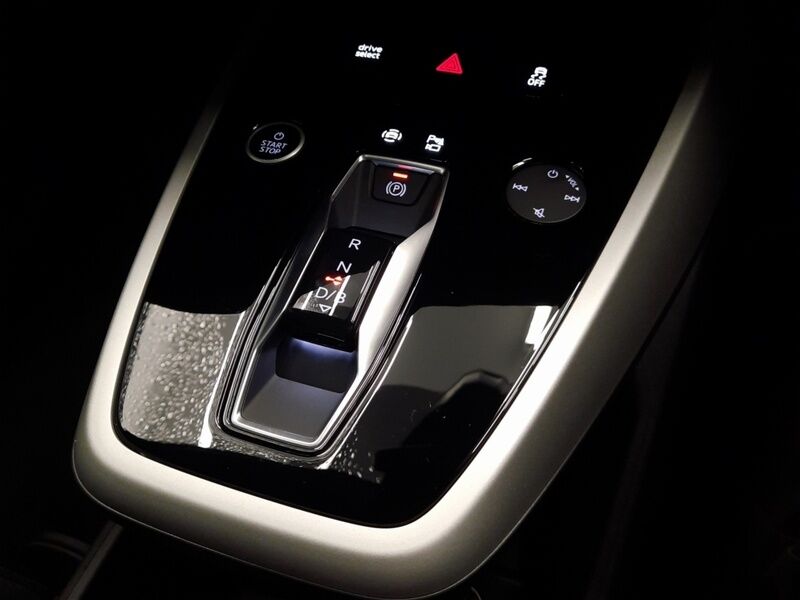 More views of Audi Q4 e-tron