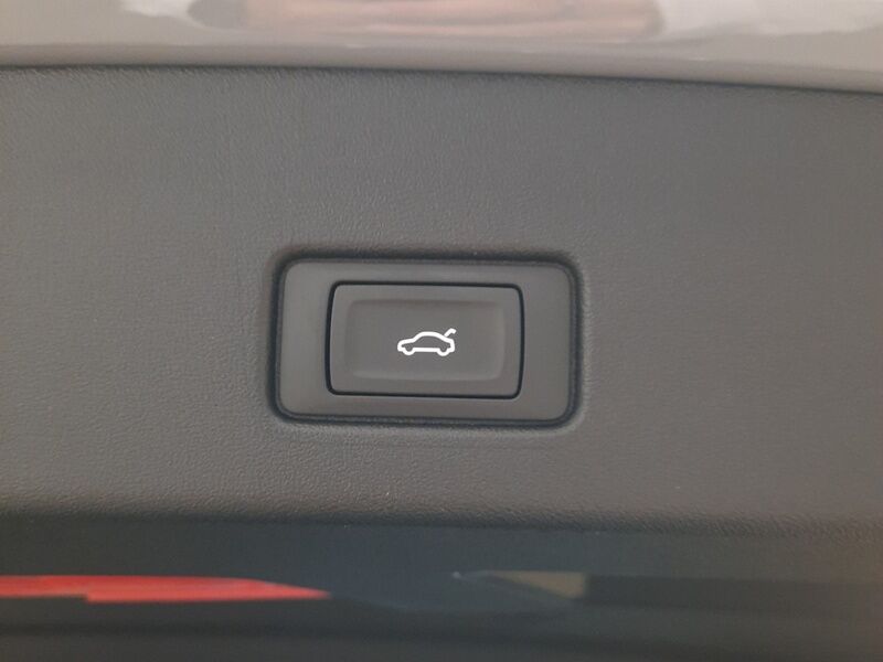 More views of Audi Q4 e-tron