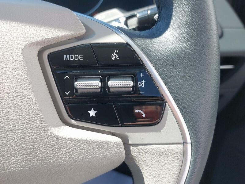 More views of Kia EV6