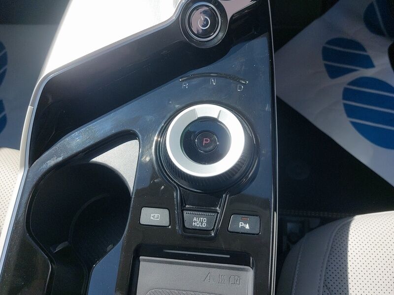 More views of Kia EV6