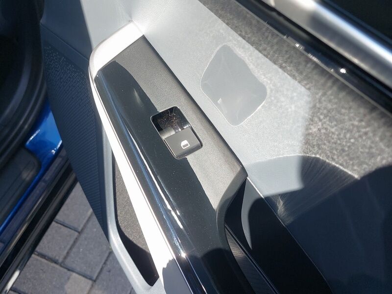 More views of Kia EV6