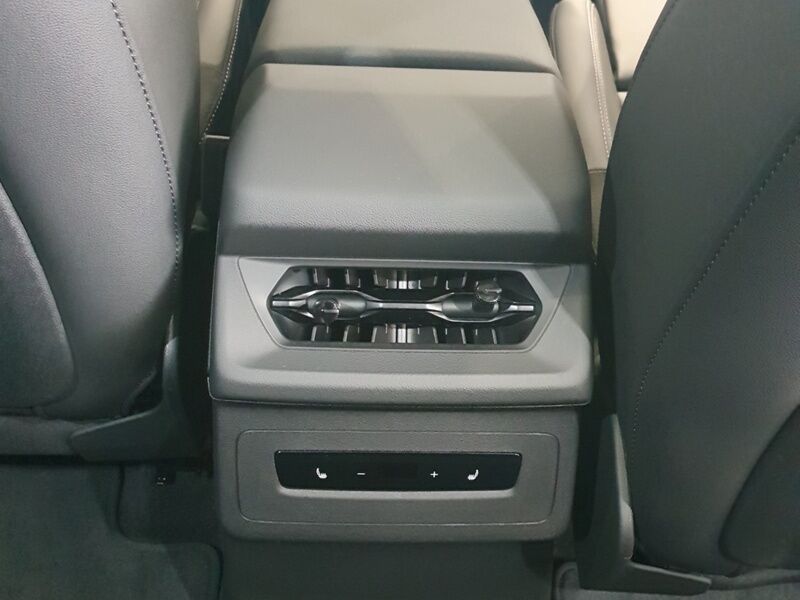 More views of Audi Q6 e-tron