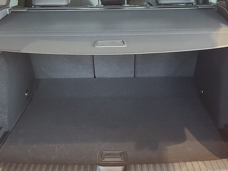 More views of Audi Q6 e-tron