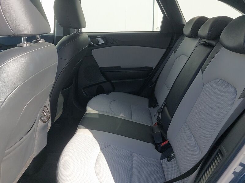 More views of Kia Ceed