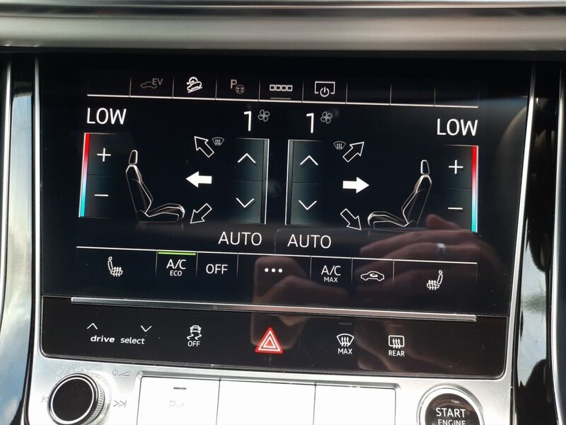 More views of Audi Q7