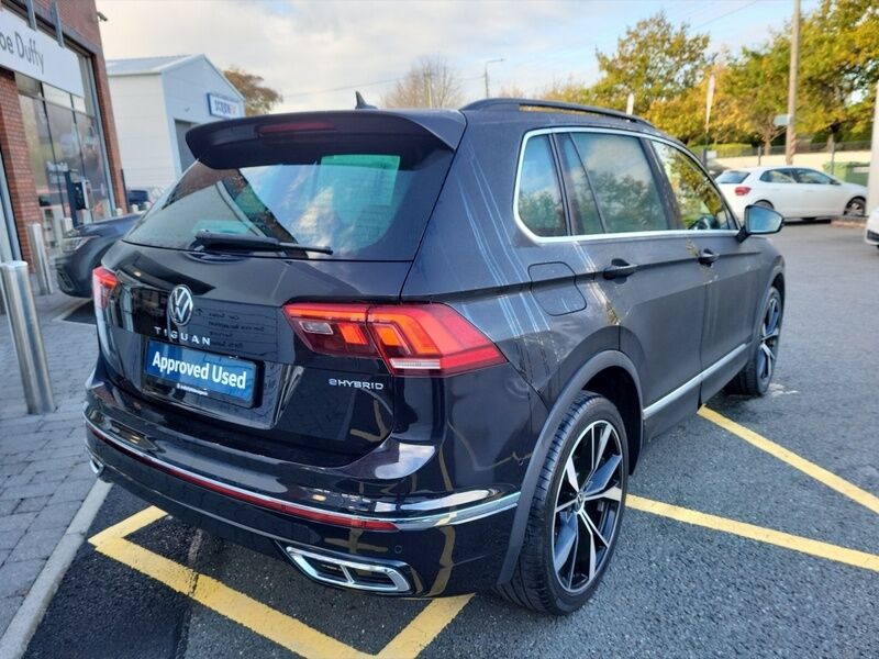 More views of Volkswagen Tiguan