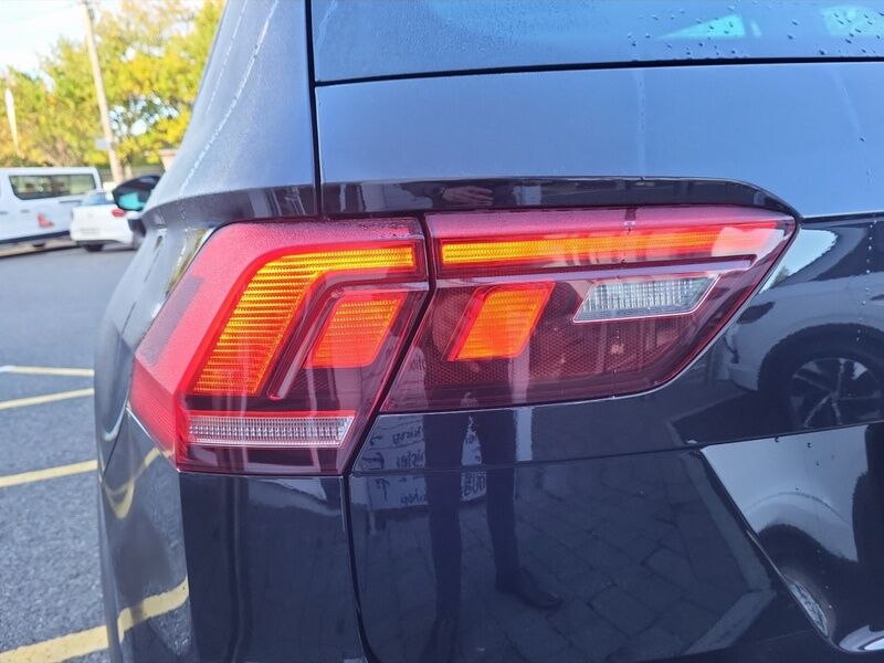 More views of Volkswagen Tiguan