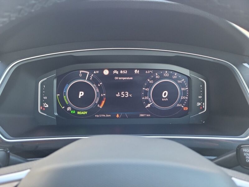 More views of Volkswagen Tiguan