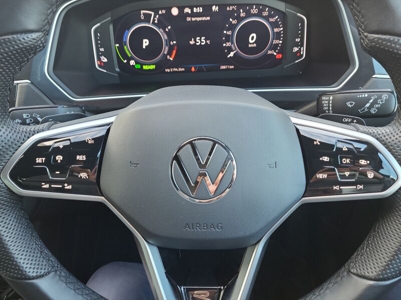More views of Volkswagen Tiguan