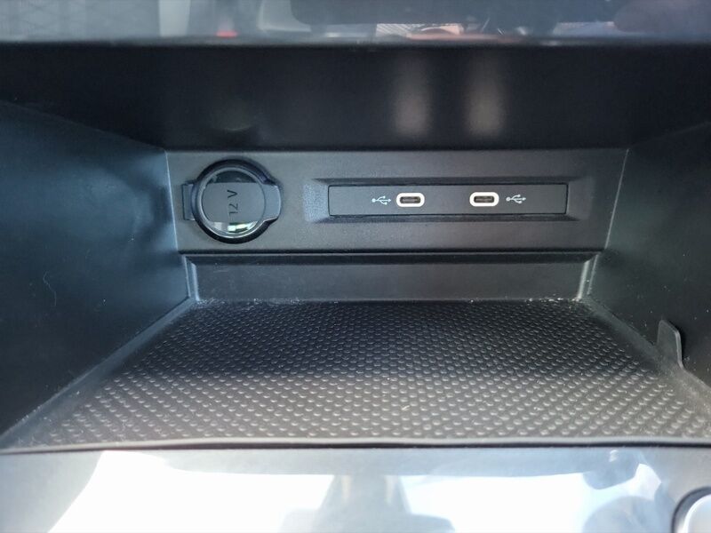 More views of Volkswagen Tiguan