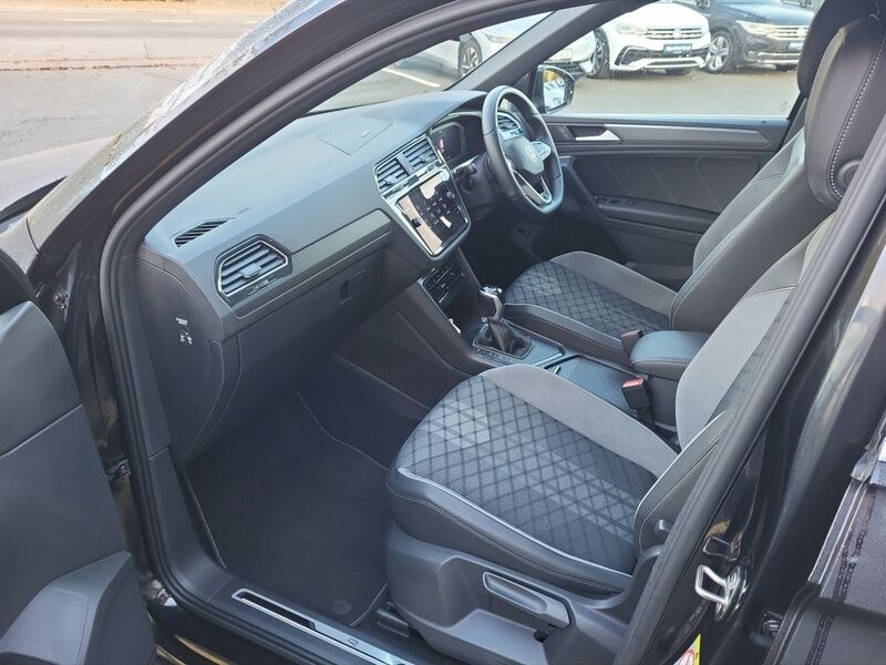 More views of Volkswagen Tiguan