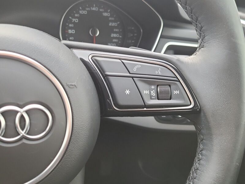 More views of Audi A5