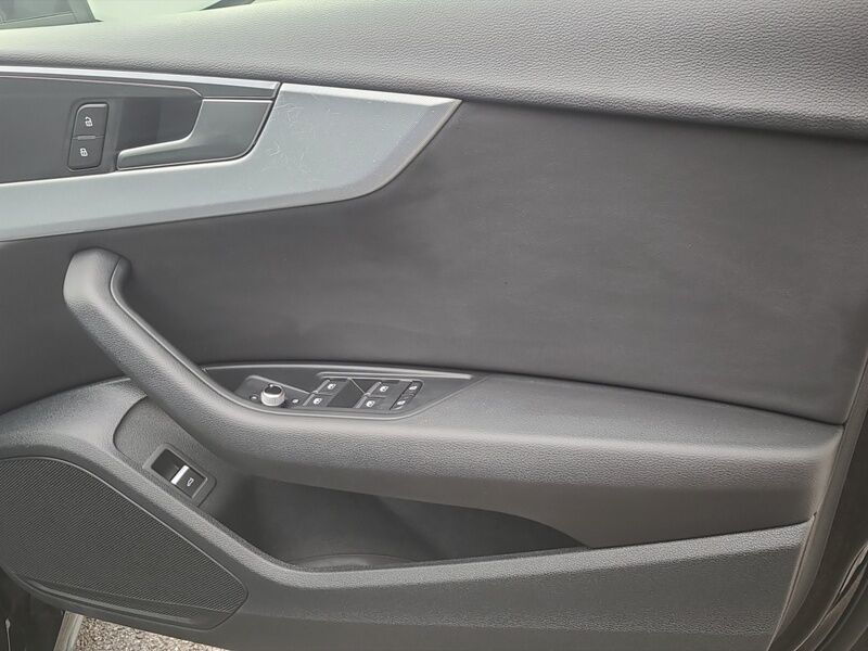 More views of Audi A5