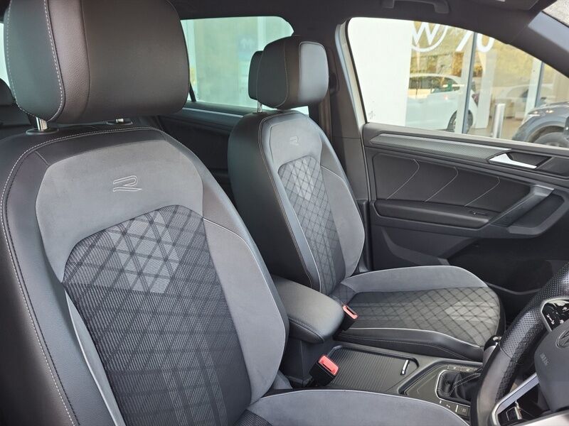 More views of Volkswagen Tiguan