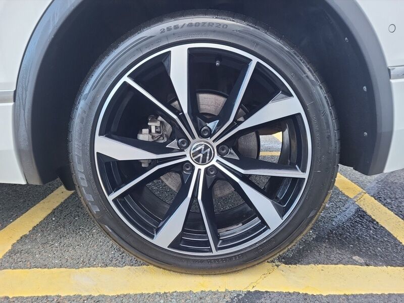 More views of Volkswagen Tiguan