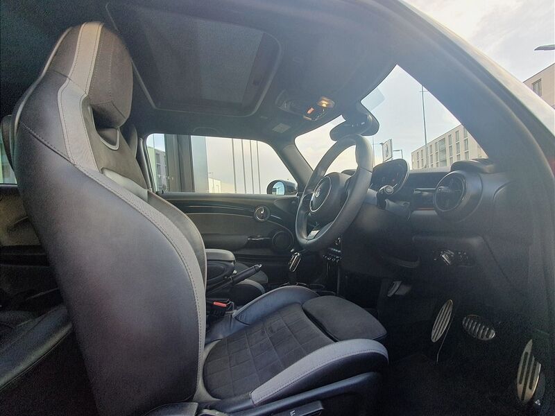 More views of Mini Cooper