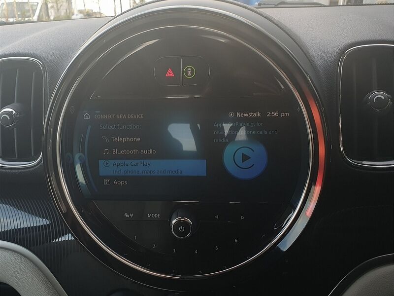 More views of Mini Countryman