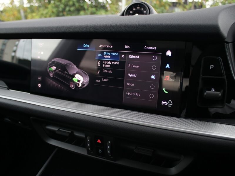 More views of Porsche Cayenne