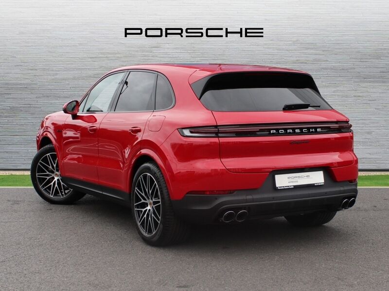 More views of Porsche Cayenne