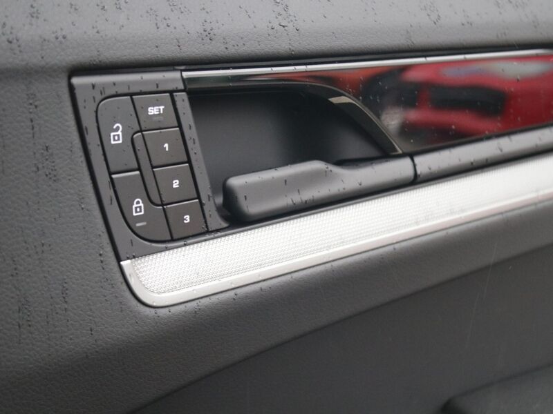 More views of Porsche Cayenne