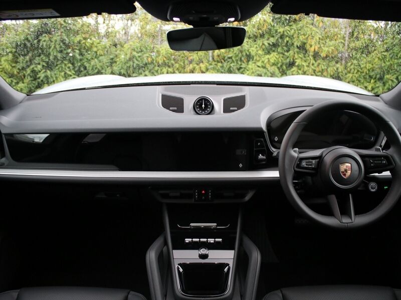 More views of Porsche Cayenne