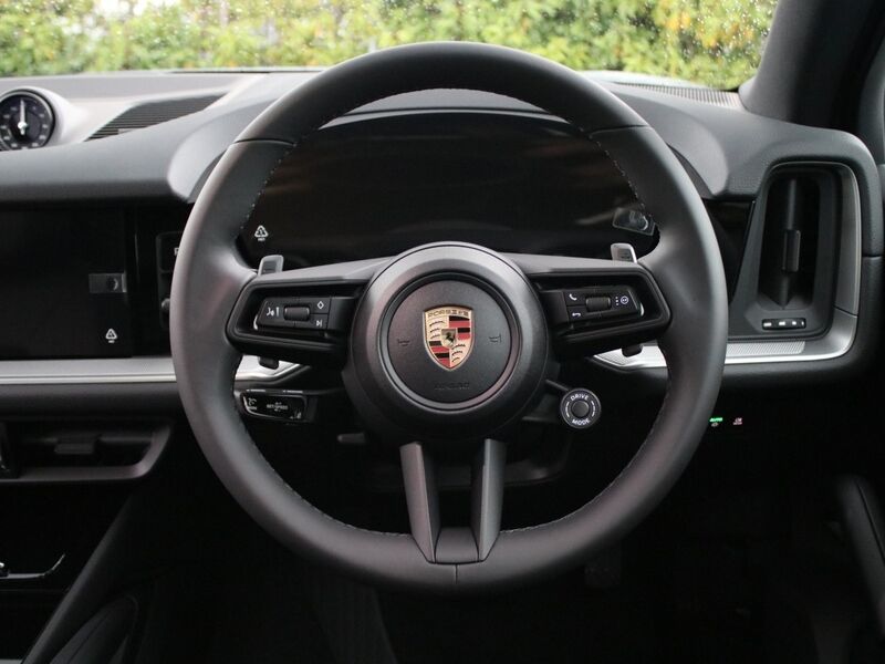 More views of Porsche Cayenne