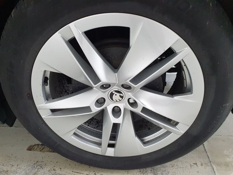 More views of Skoda Enyaq