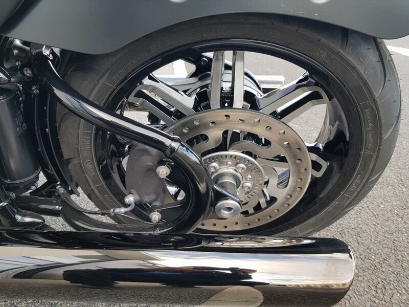 More views of BMW R 18