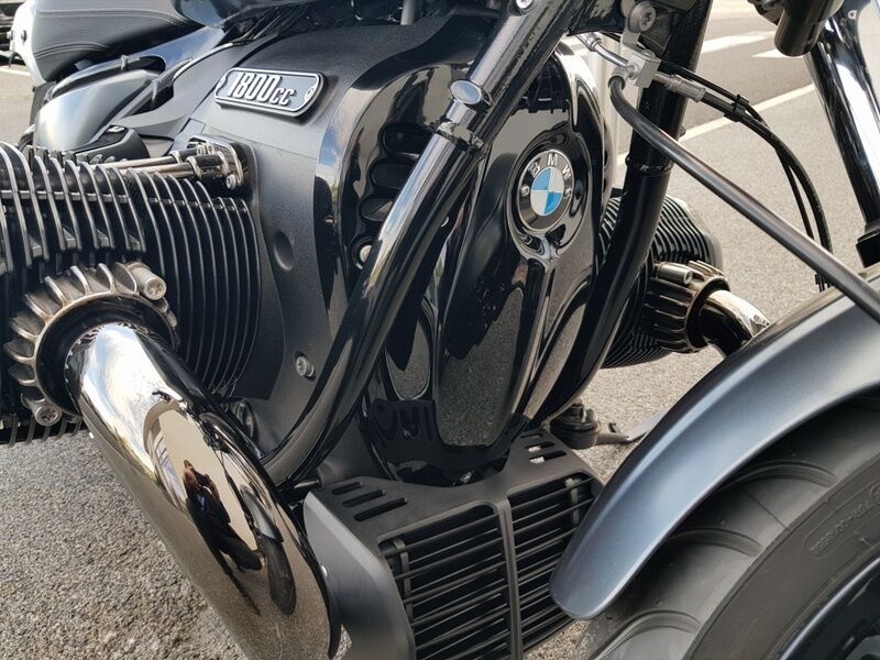 More views of BMW R 18