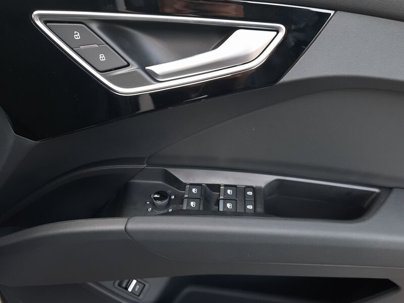 More views of Audi Q4 e-tron