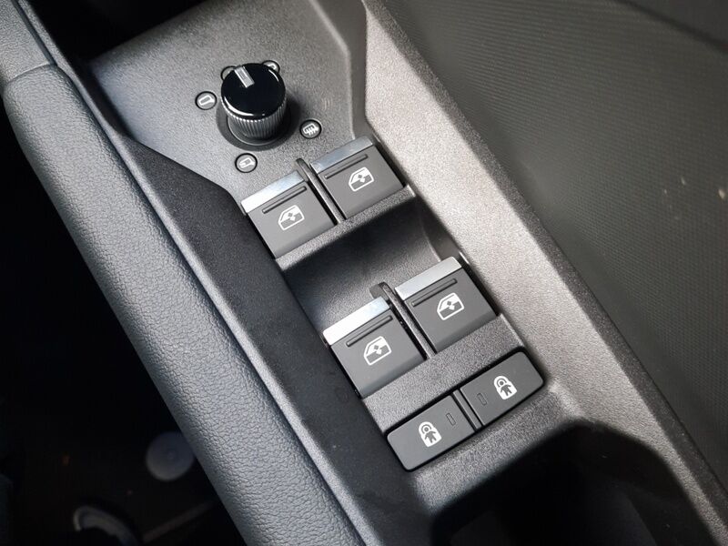 More views of Audi Q4 e-tron