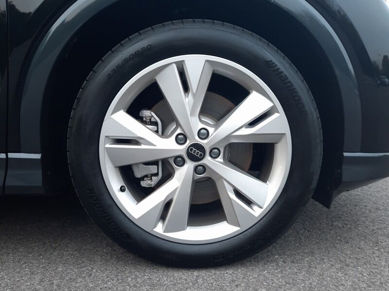 More views of Audi Q4 e-tron