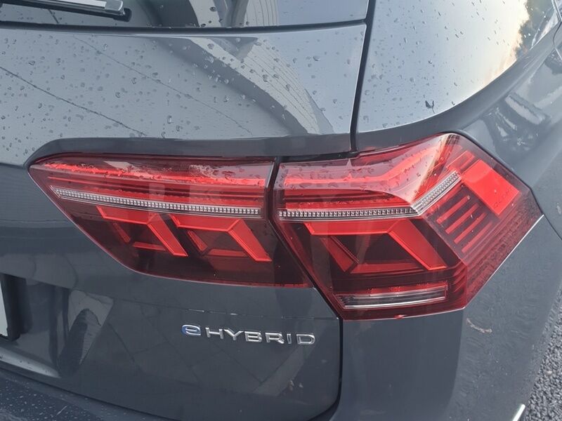 More views of Volkswagen Tiguan