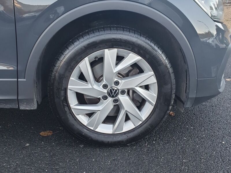 More views of Volkswagen Tiguan