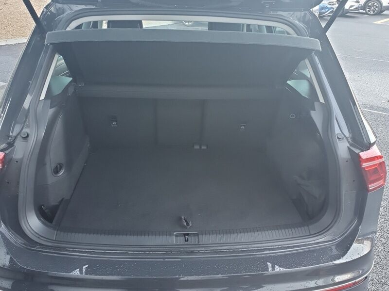 More views of Volkswagen Tiguan