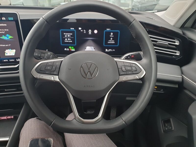 More views of Volkswagen Tiguan