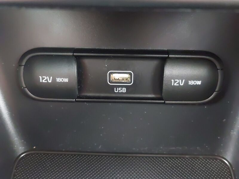 More views of Kia Sportage